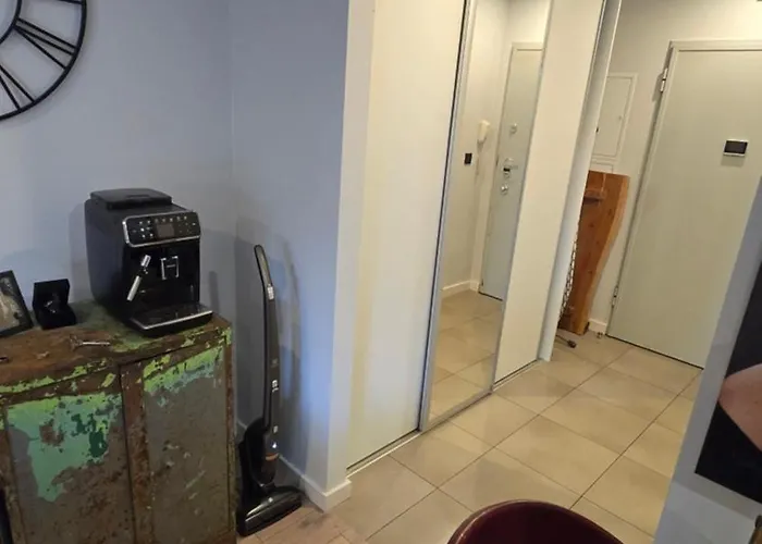 Odpoczynek W Parku, Free Parking!!